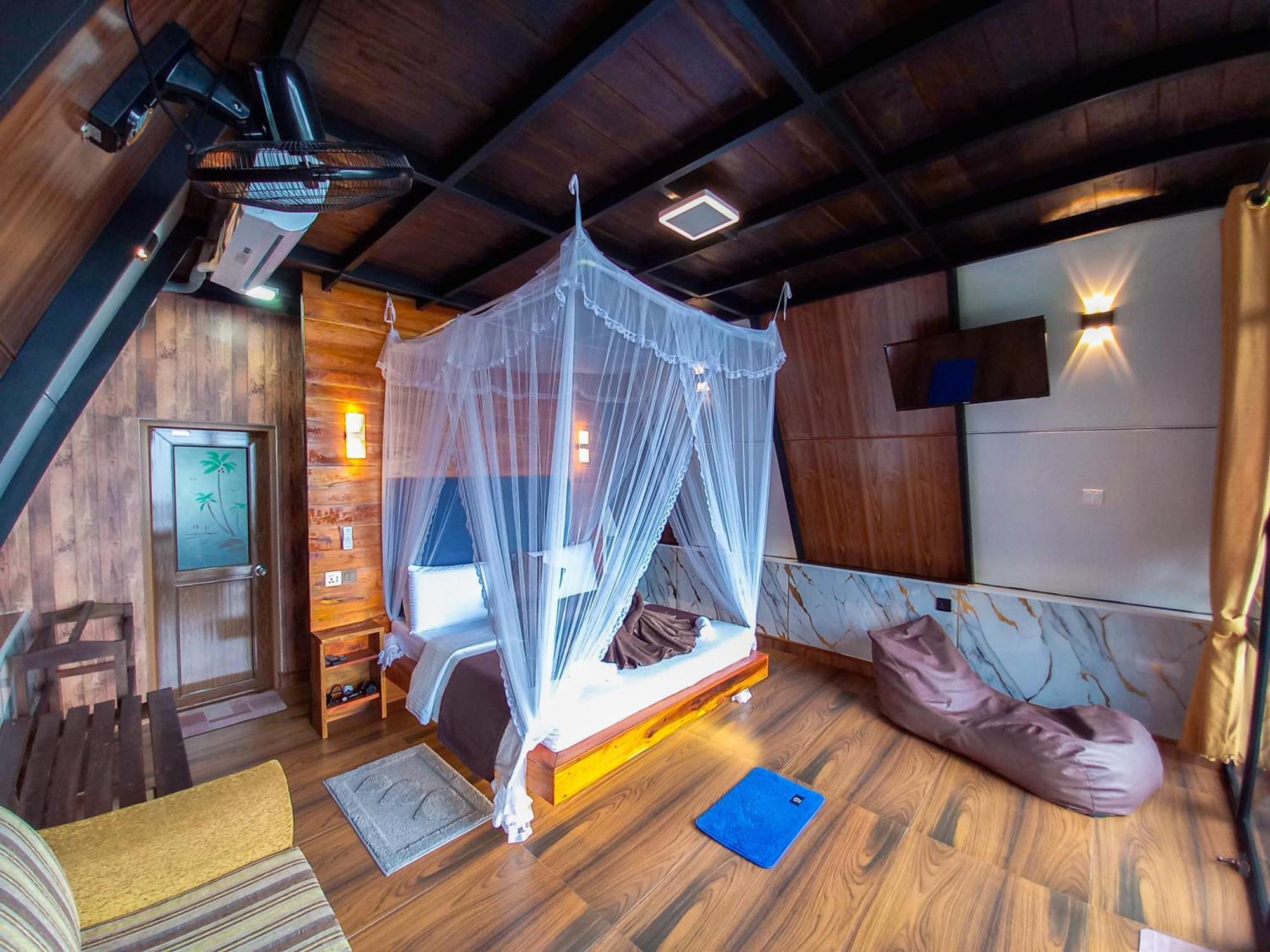 White Moon Cabin & Cottage Ella Room photo